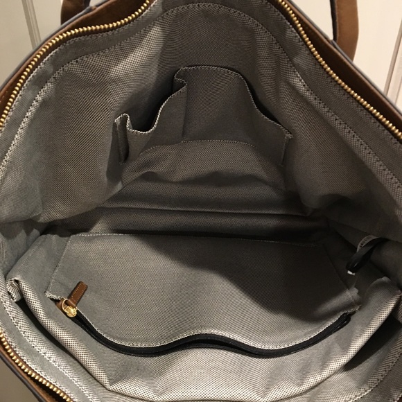 ❌SOLD❌Vince Camuto 100% genuine leather - Picture 5 of 8